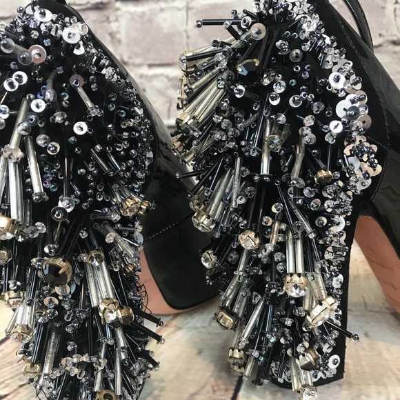 ROCHAS Embellished Patent Leather Pump Ankle Strap - Picture 6 of 8